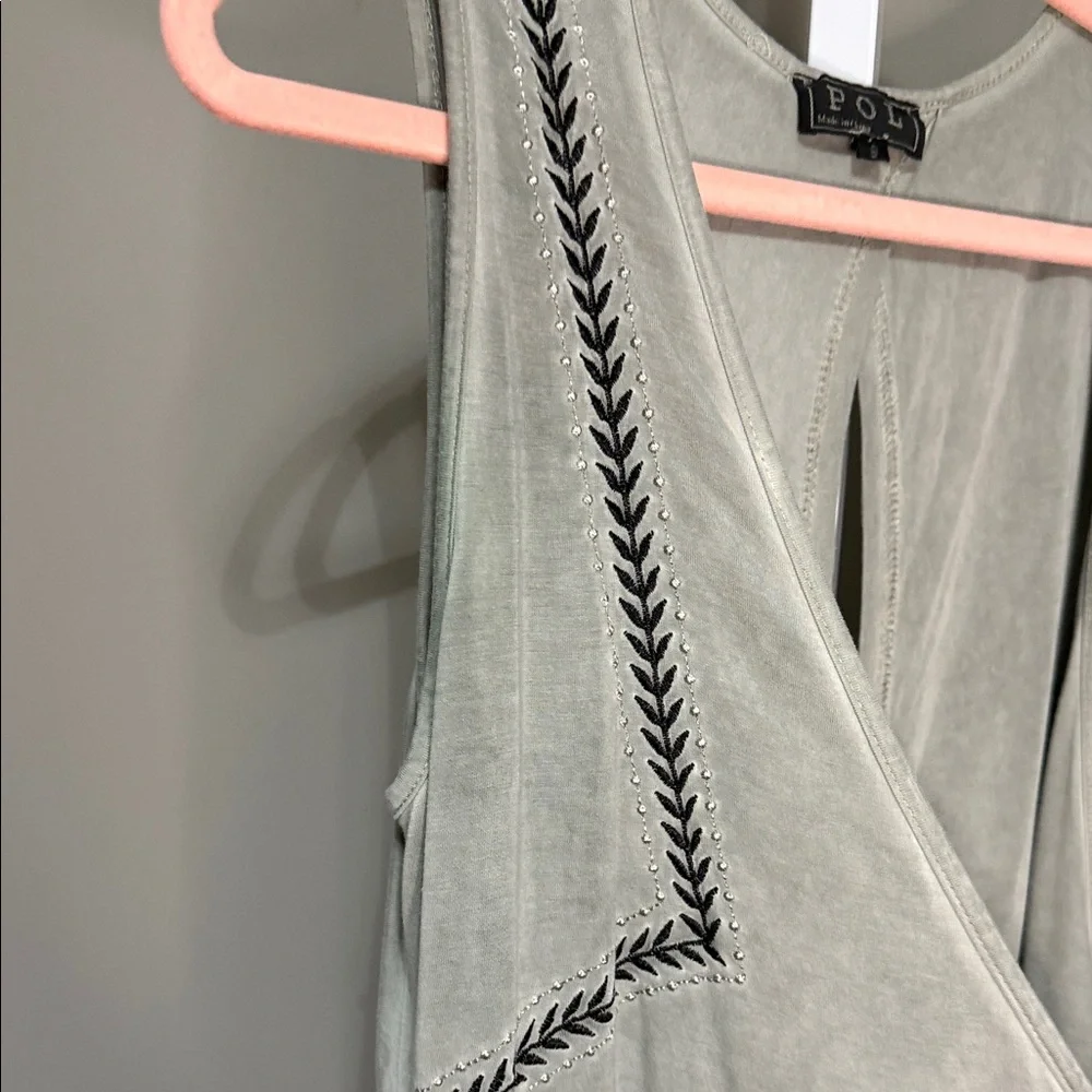 POL Embroidered Open Front Vest Size S‎ Gray Boho Festival Layering Casual